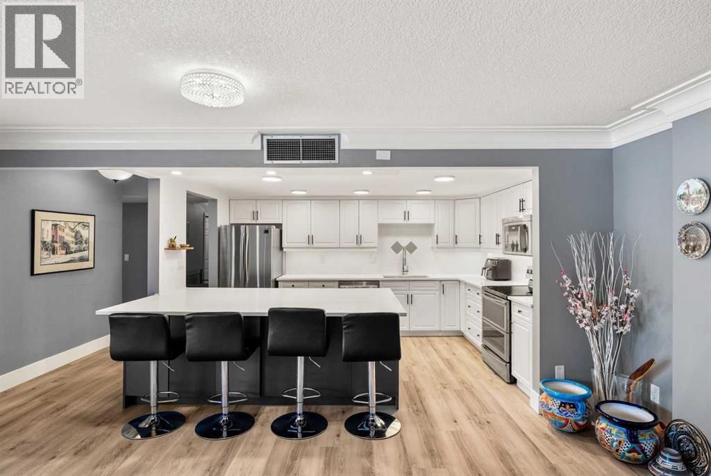 207, 2425 90 Avenue Sw, Calgary