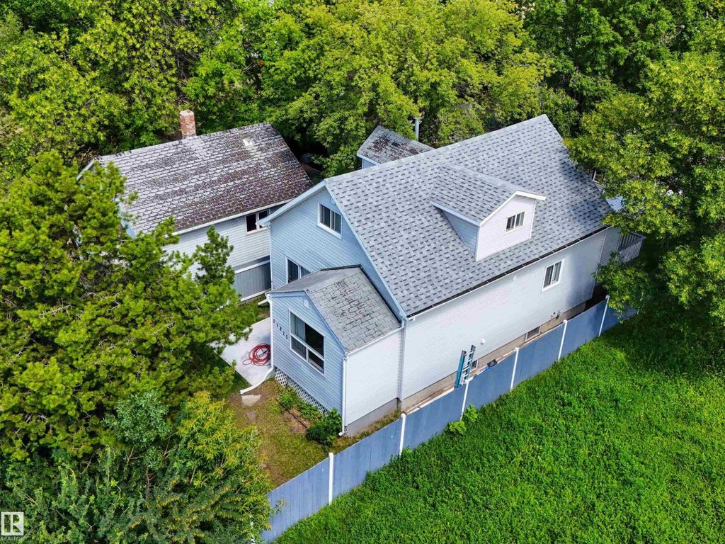11825 80 St Nw, Edmonton