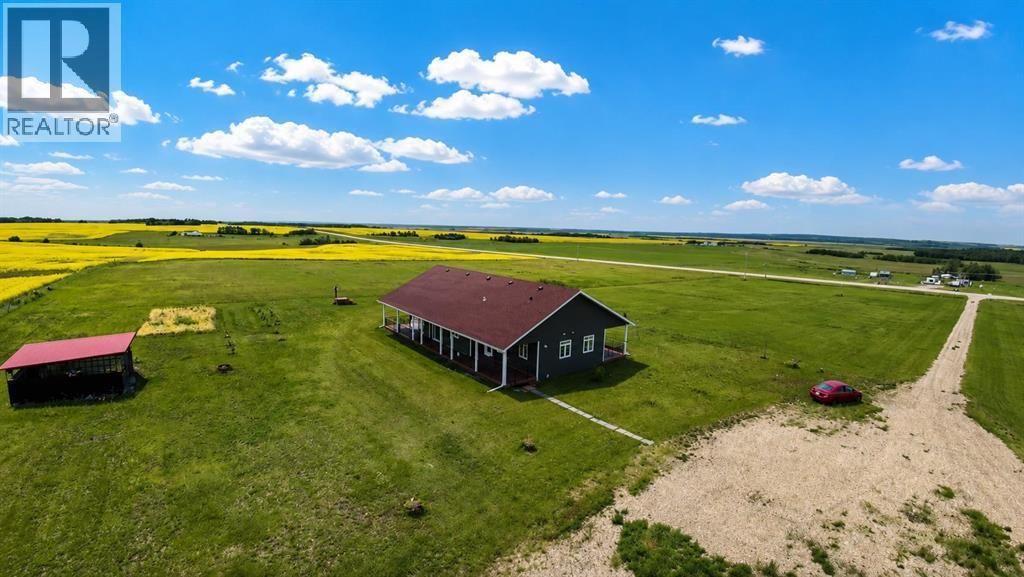 45032 Highway 674, Teepee Creek