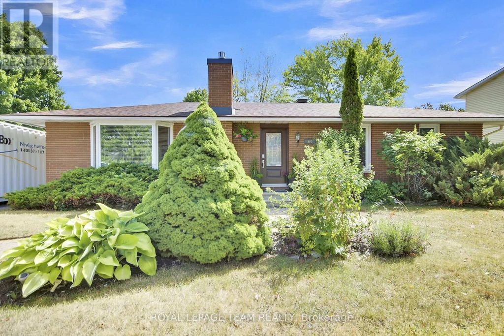 64 Owlshead Road, Ottawa