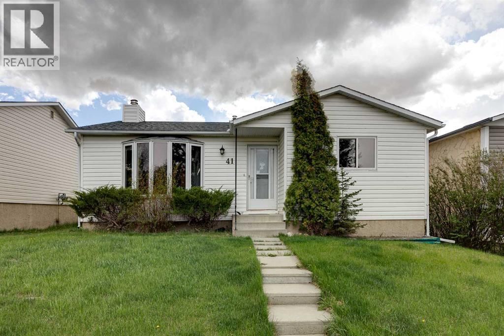 41 Alpine Crescent Se, Airdrie