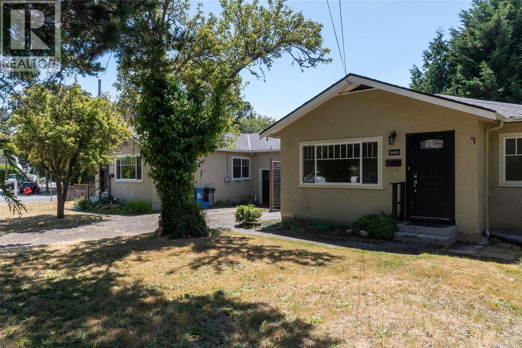 2442/2462 Eastdowne Rd, Oak Bay