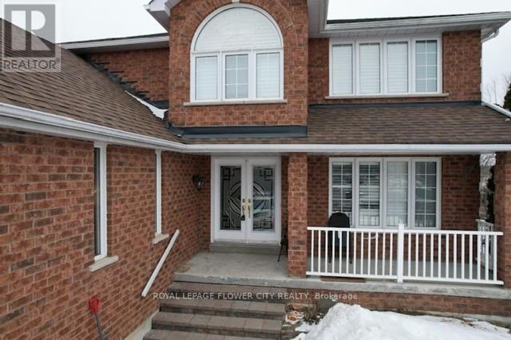 43 Carley Crescent, Barrie (painswick South)