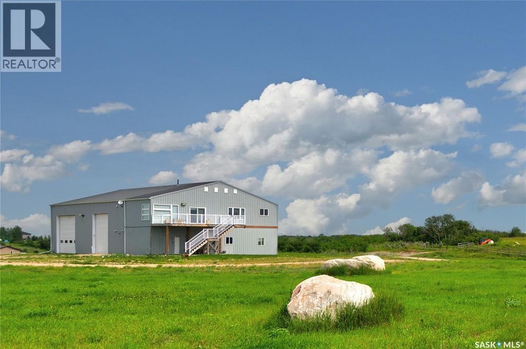 17 Longman Drive, Longlaketon Rm No. 219