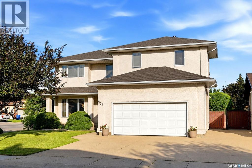 2135 Potts Crescent E, Regina