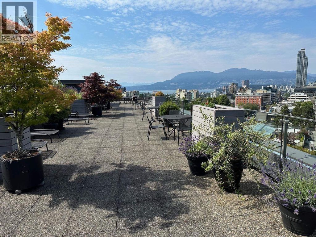 715 1445 Marpole Avenue, Vancouver