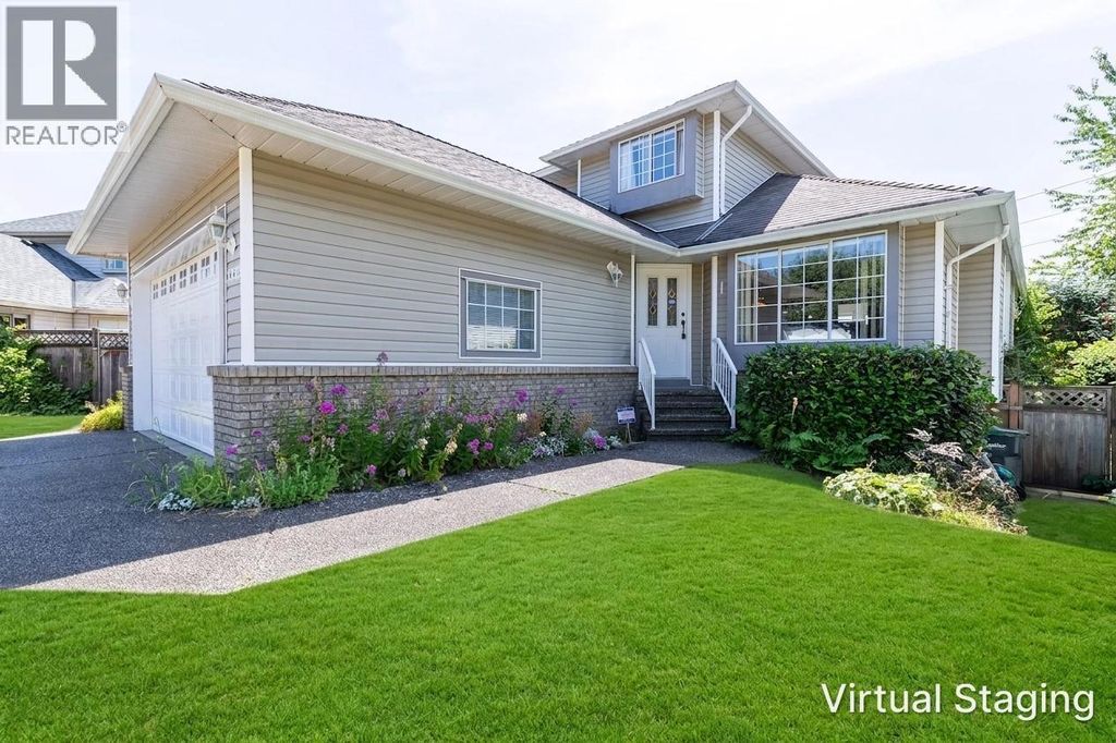 3330 Hyde Park Place, Coquitlam