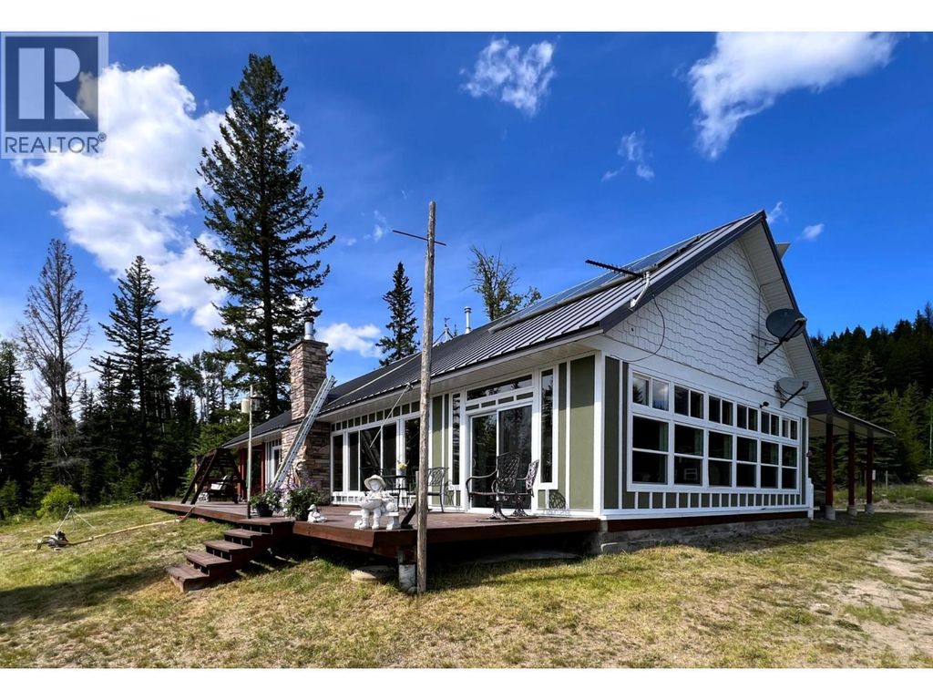 9888 Bonaparte Spur Forest Service Road, Bridge Lake