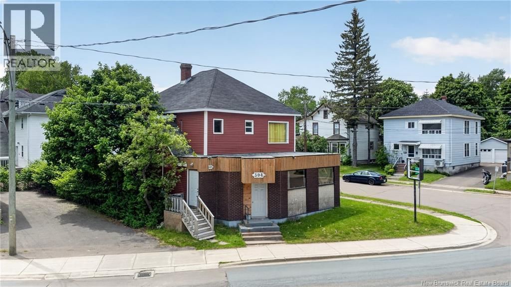 300-304 Mountain Road, Moncton