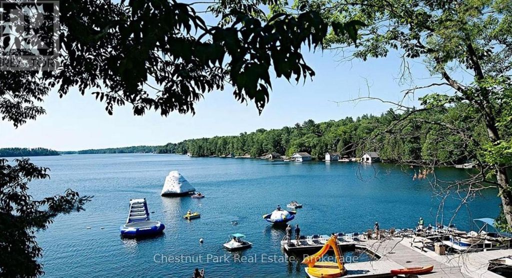 11 - 301 Emerald Hills Court, Seguin