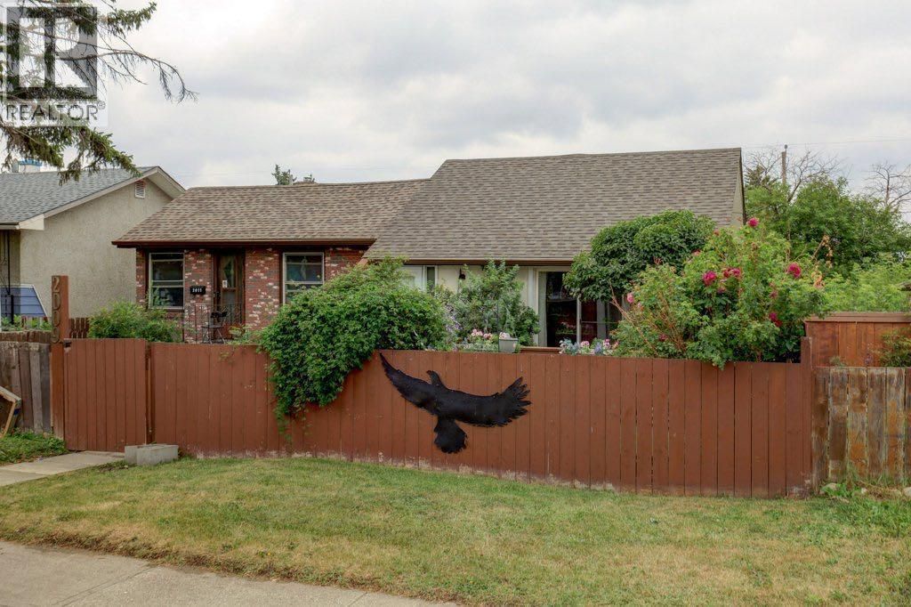 2009 41 Street Se, Calgary