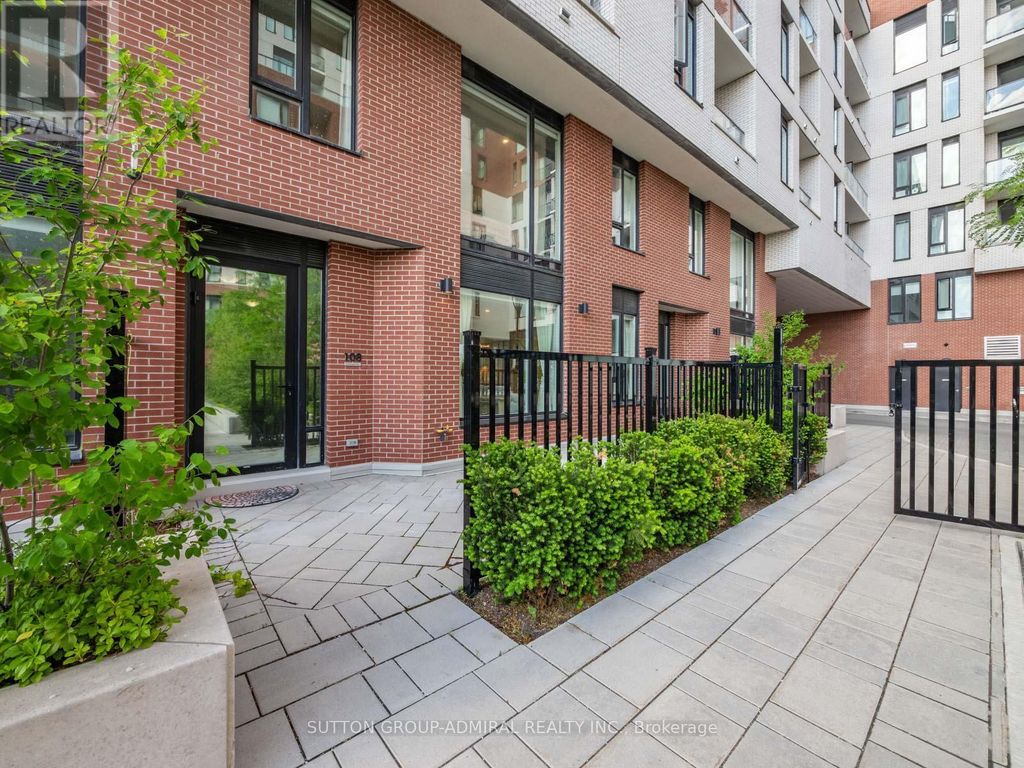 108 - 15 Maryport Avenue, Toronto (downsview-Roding-Cfb)