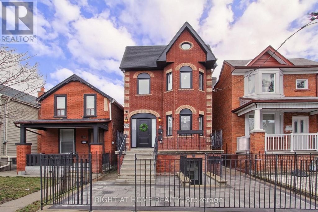 Unit 4 - 1201 Dovercourt Road, Toronto (wychwood)