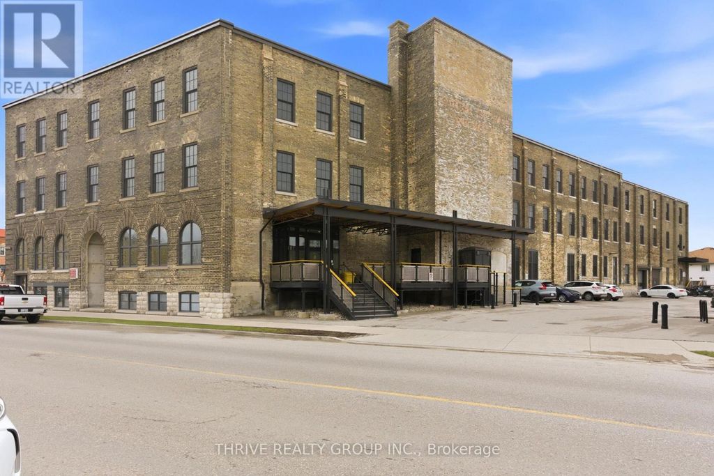 304 - 245 Downie Street, Stratford