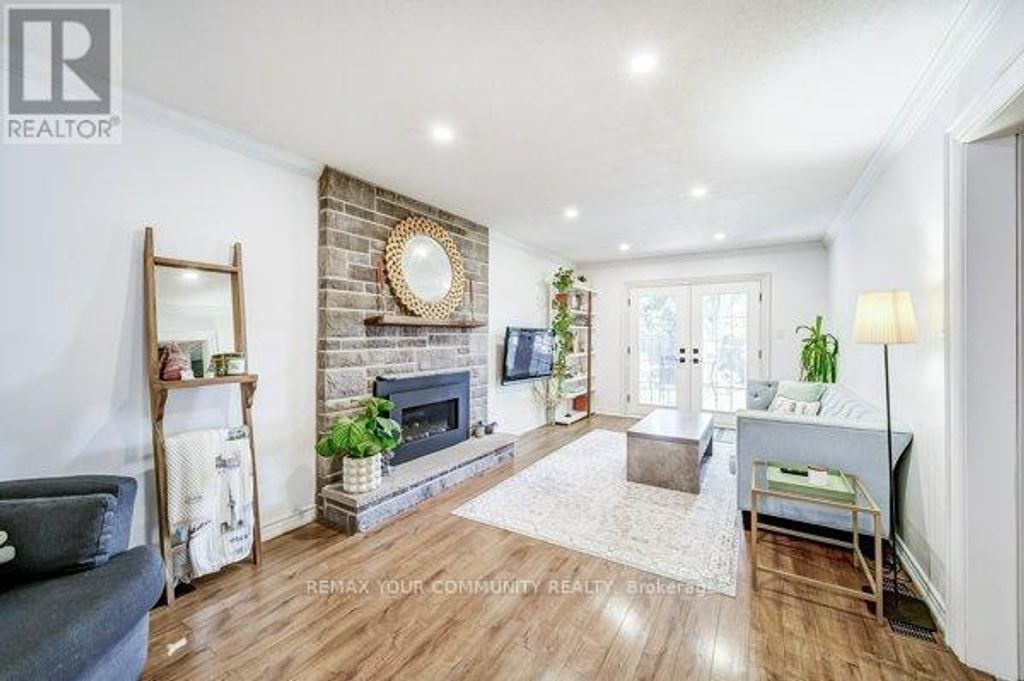 124 Tyson Drive, East Gwillimbury (holland Landing)