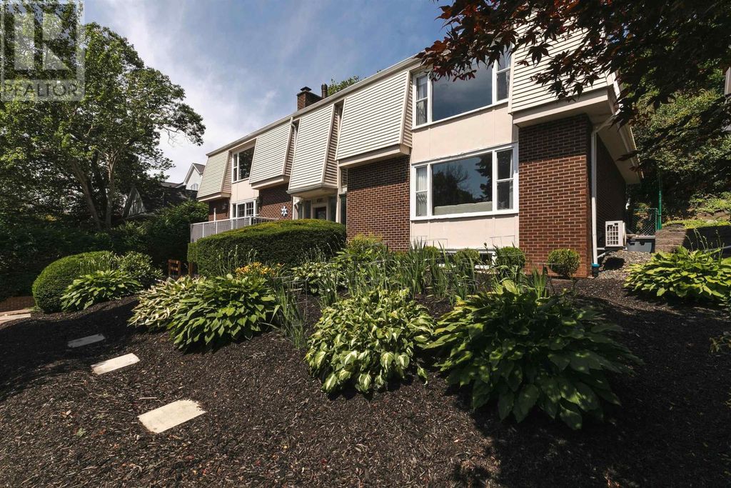 6201 Regina Terrace, Halifax