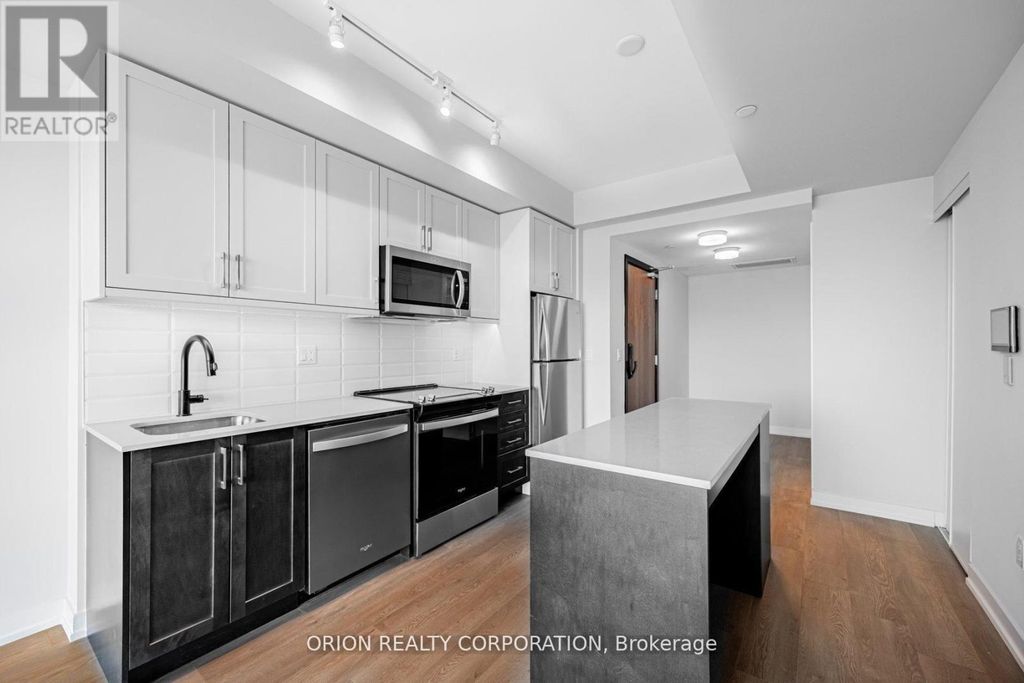 221 - 201 Brock Street S, Whitby (downtown Whitby)