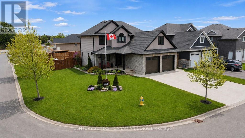 12 Glenwood Street, St. Thomas