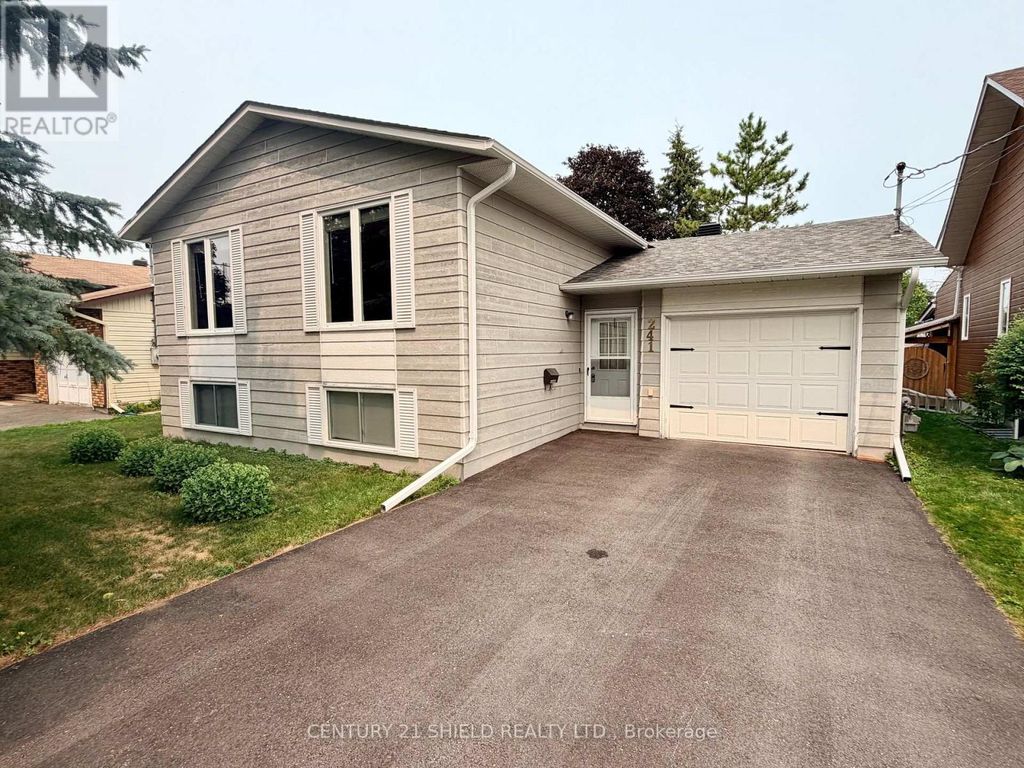 241 Sarah Street, Carleton Place