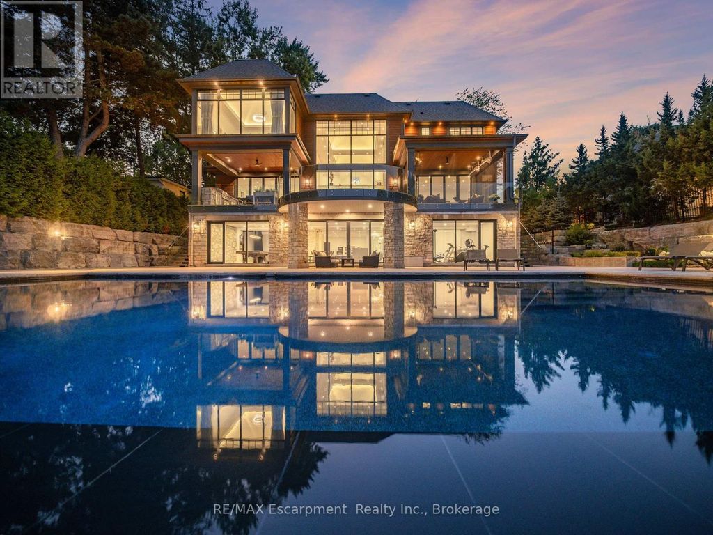 140 Secord Lane, Burlington (shoreacres)