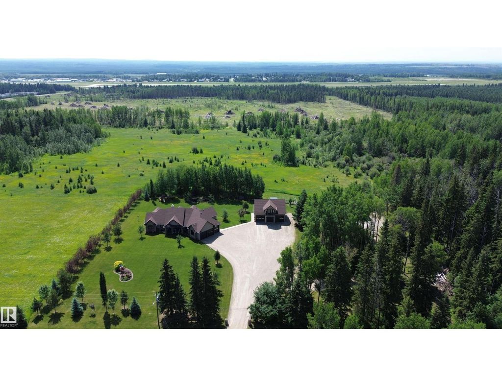 6663 15 Ave, Edson