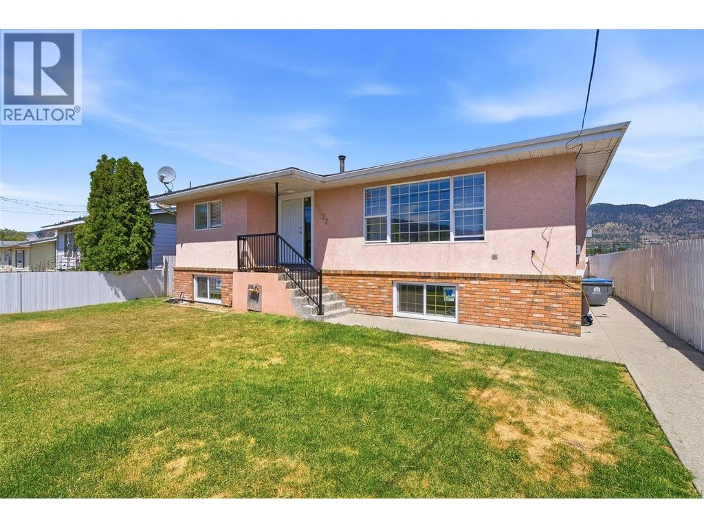 2337 Coutlee Avenue, Merritt