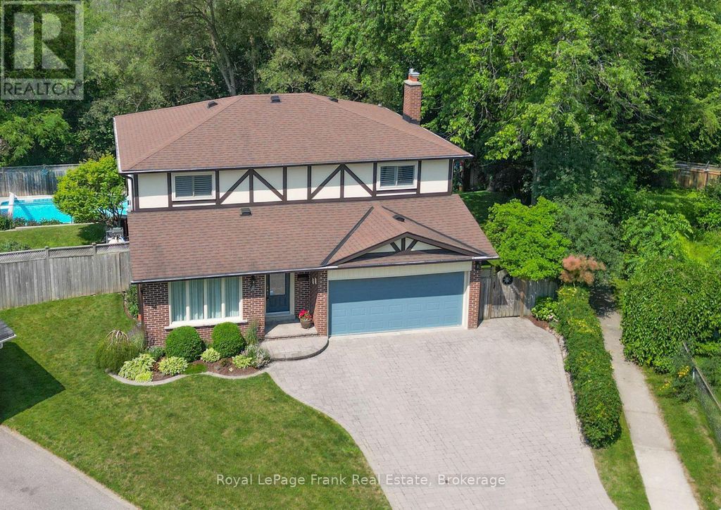 19 Ann Arbour Court, Whitby (lynde Creek)
