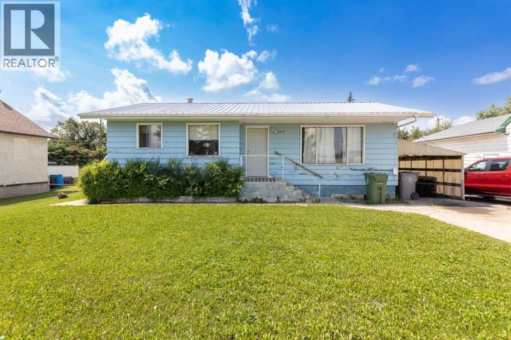 5514 49 Avenue, Lloydminster