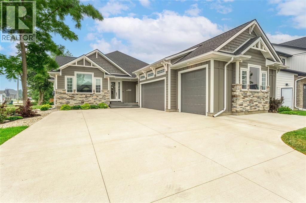 7003 Blue Coast Heights, Plympton-Wyoming
