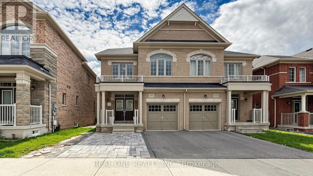 488 George Ryan Avenue, Oakville (jm Joshua Meadows)