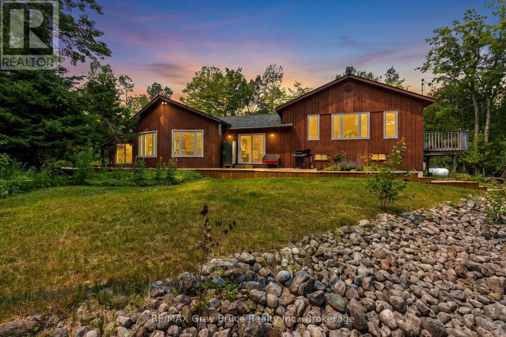 479 Dyers Bay Road, Northern Bruce Peninsula