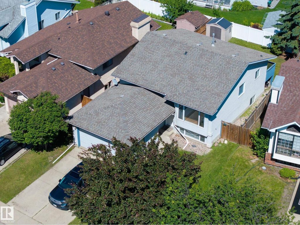 337 Pearson Cr Nw, Edmonton