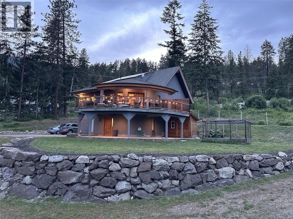460 Galway Place, Vernon