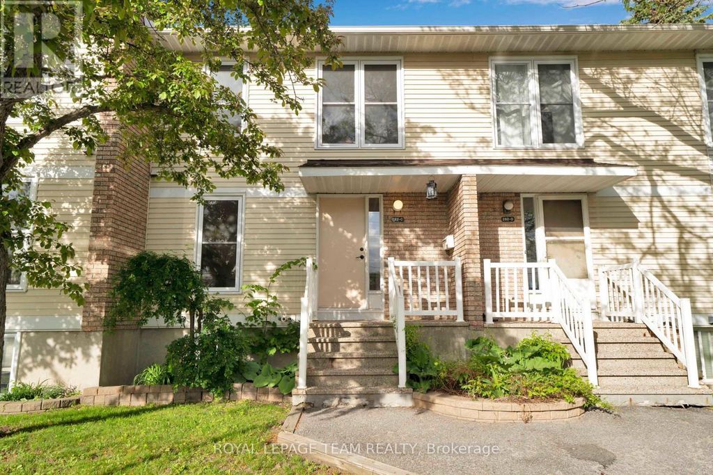 282 Dalehurst Drive, Ottawa