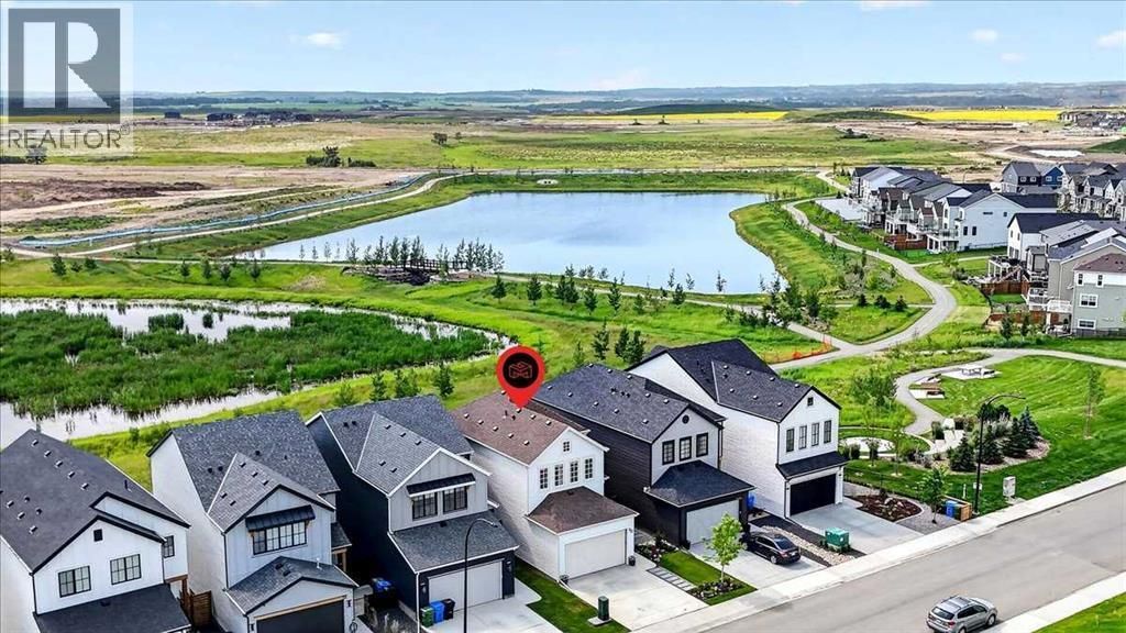 90 Savoy Landing Se, Calgary