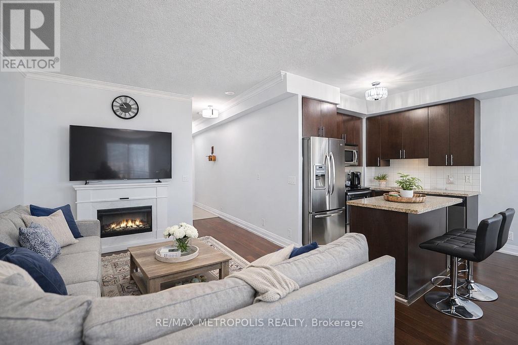 Ph16 - 1070 Sheppard Avenue W, Toronto (york University Heights)