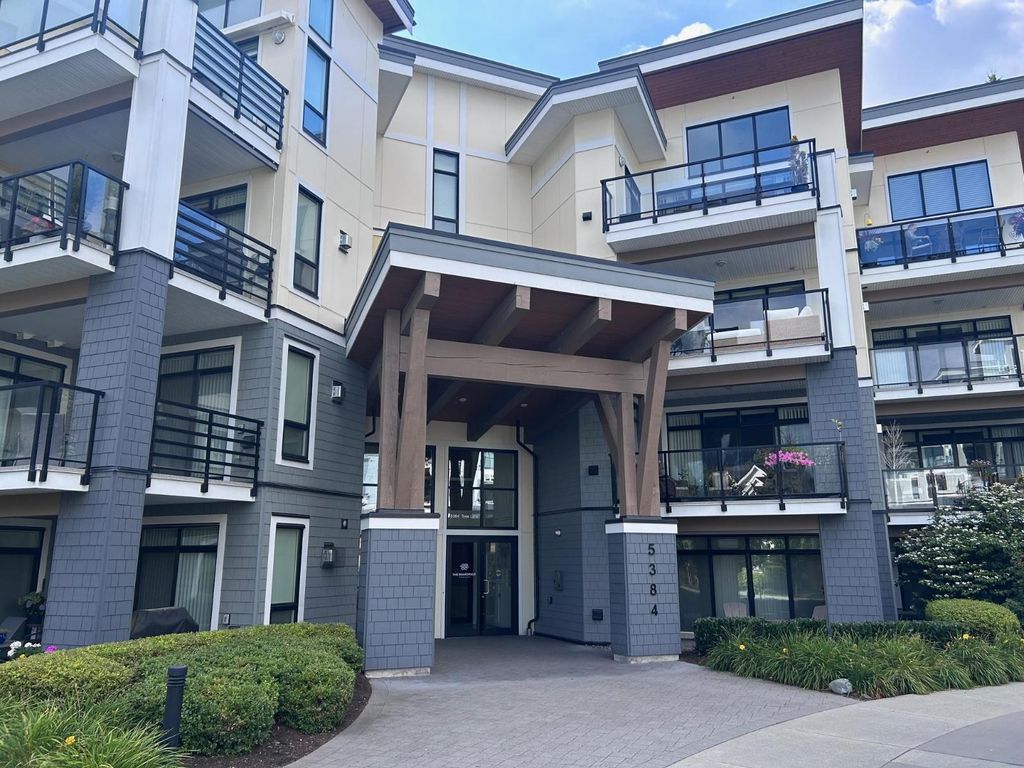 112 5384 Tyee Lane|garrison Crossing, Chilliwack