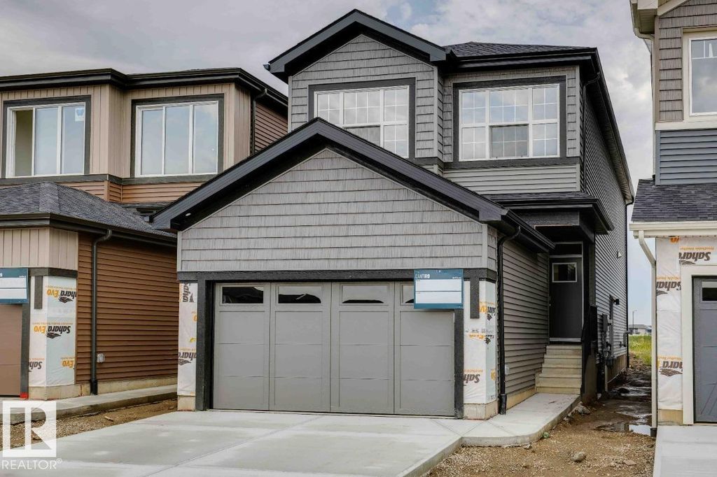 22526 83a St Nw, Edmonton