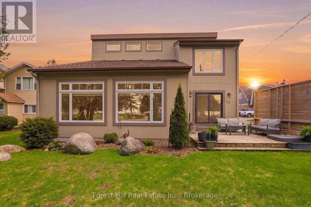 81 St Lawrence Street, Collingwood