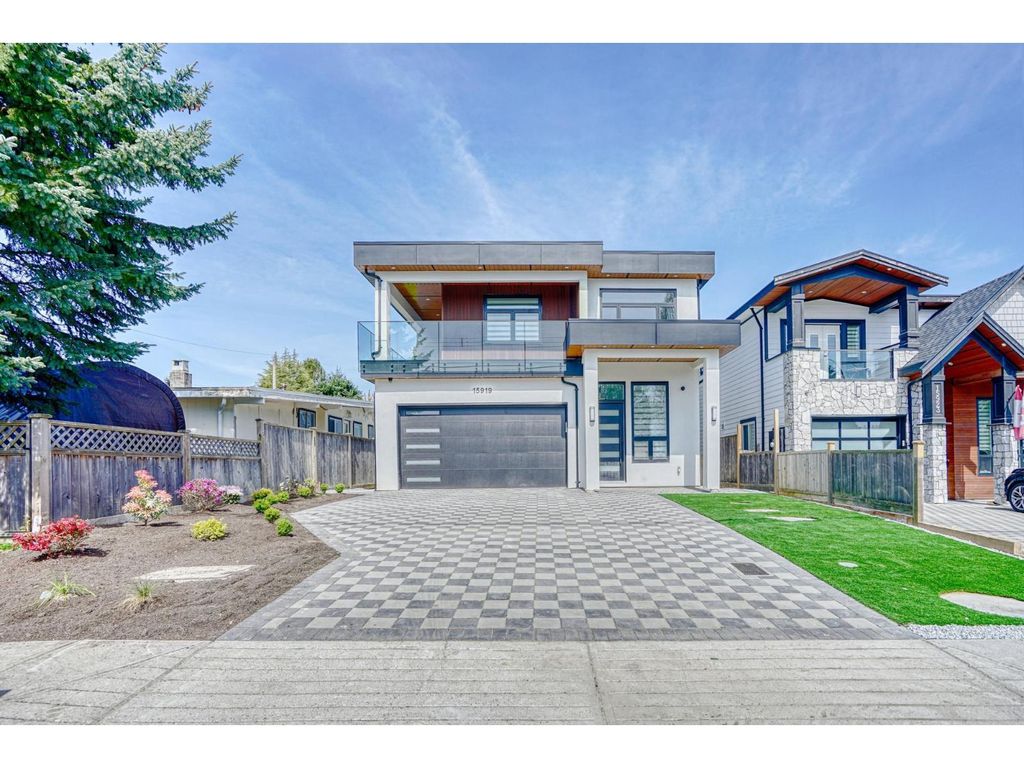 15919 Russell Avenue, White Rock