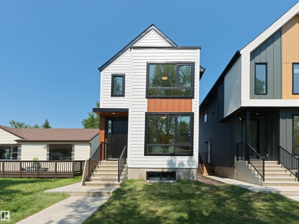 8136 77 Av Nw, Edmonton