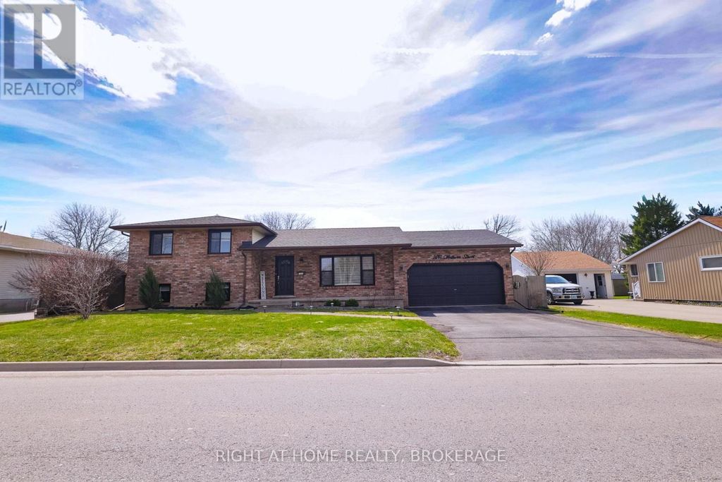 7698 Mulhern Street, Niagara Falls (ascot)