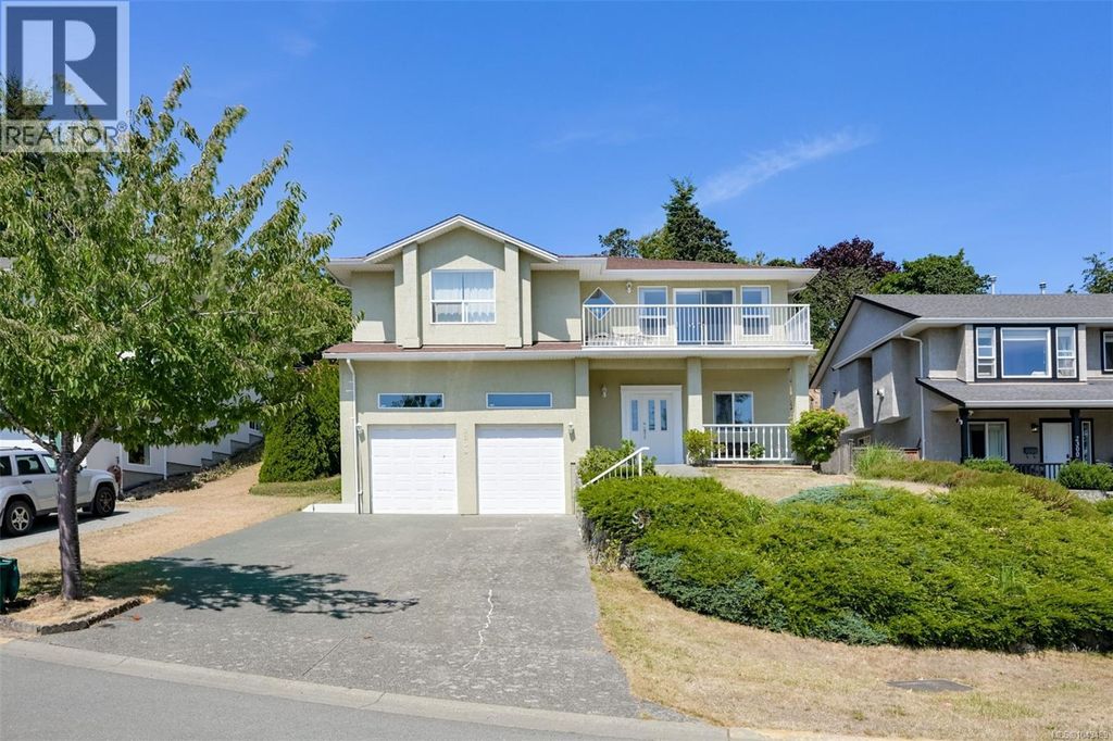 2304 Kami Crt, View Royal