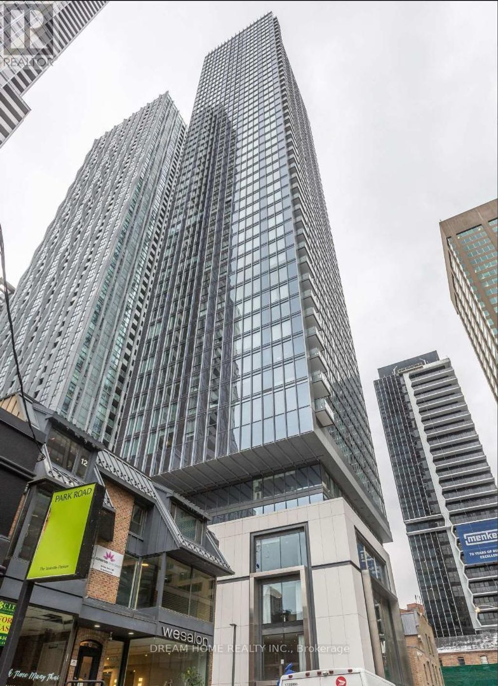 2002 - 8 Cumberland Street, Toronto (annex)