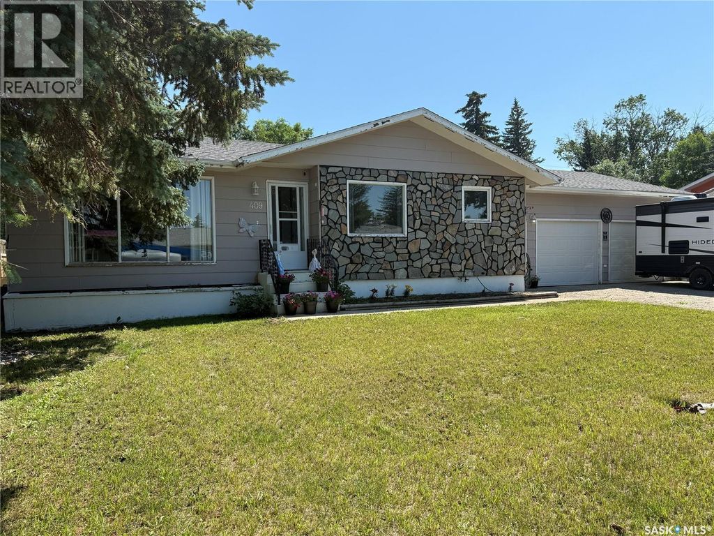 409 Mckay Street, Radville