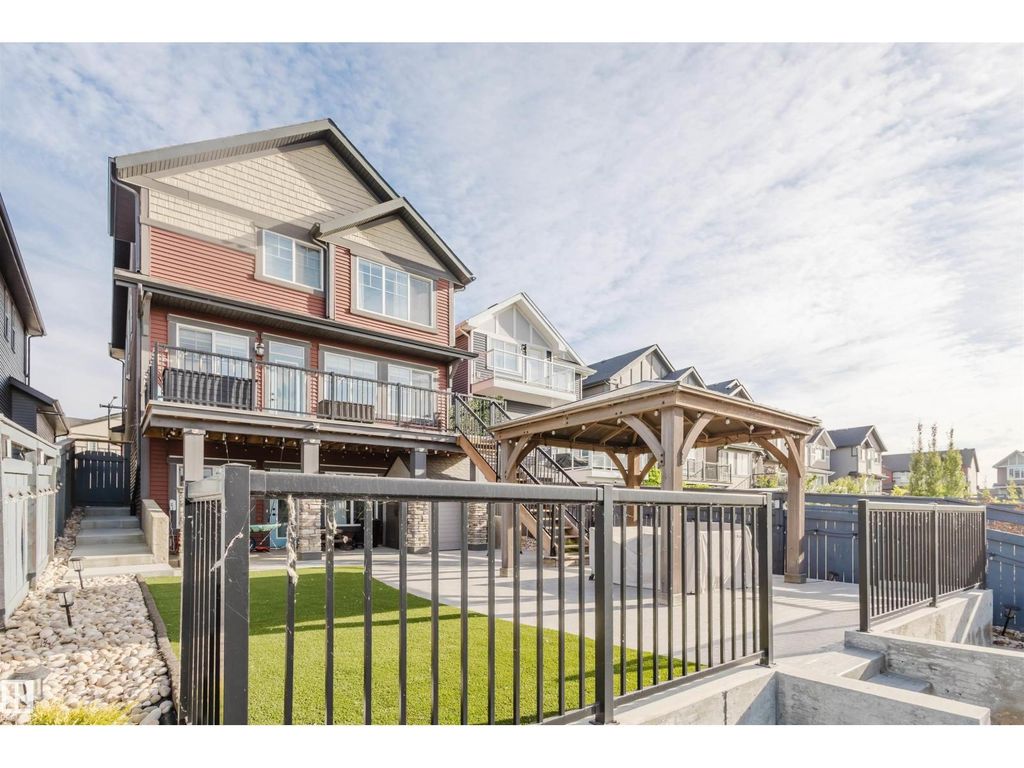1415 Darby Green Gr Sw, Edmonton