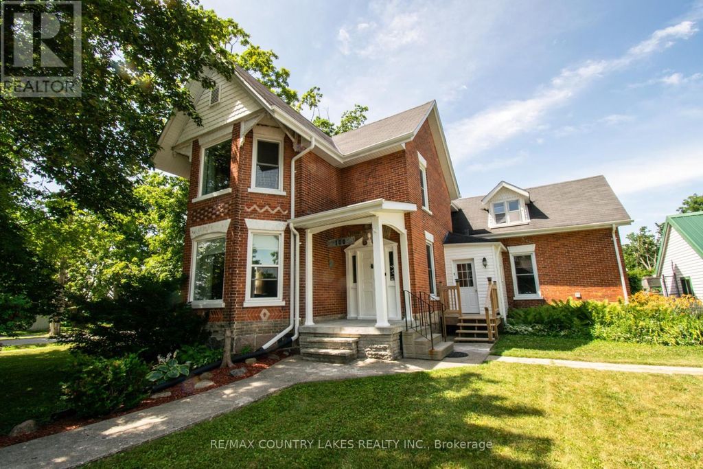 100 Nappadale Street, Kawartha Lakes (woodville)