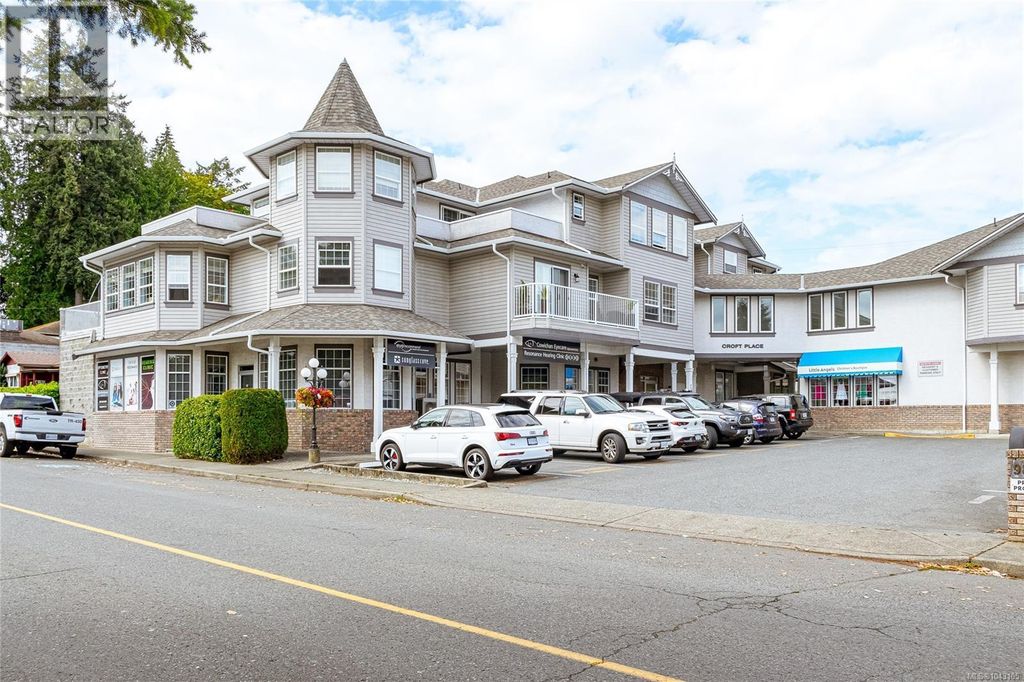 202 9844 Croft St, Chemainus