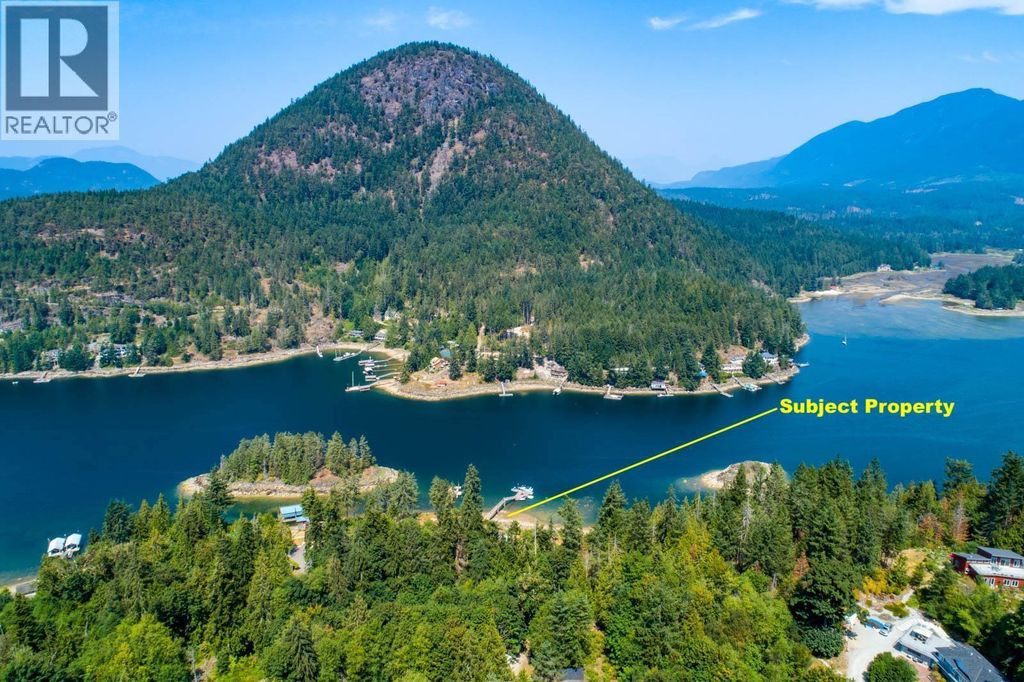 12881 Sunshine Coast Highway, Madeira Park