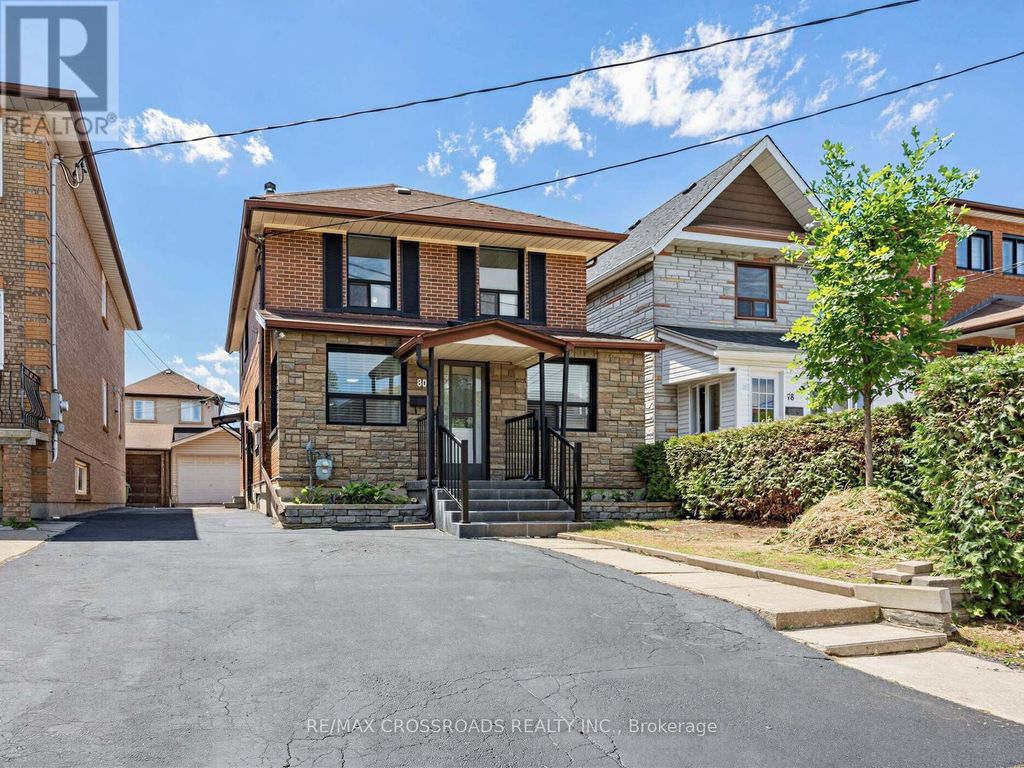 80 Gray Avenue, Toronto (rockcliffe-Smythe)